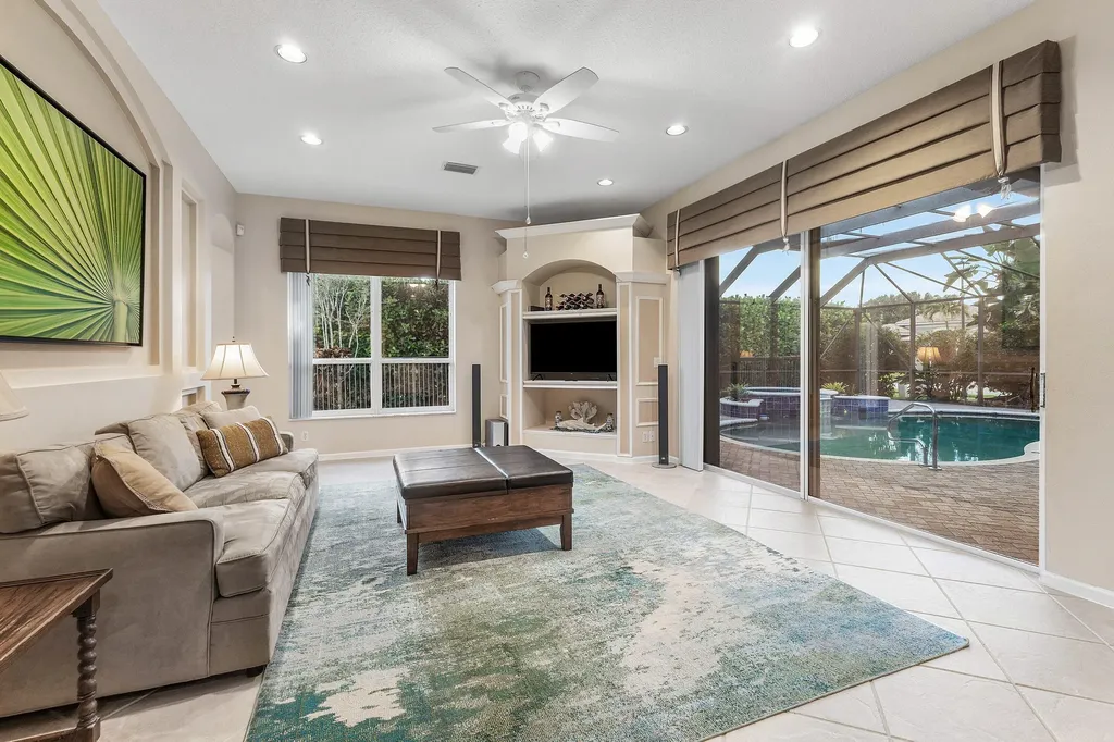 11130 Silver Ridge Street Wellington FL 33449