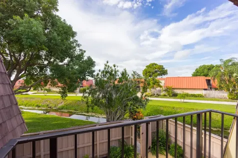 818 8th Court Palm Beach Gardens FL 33410