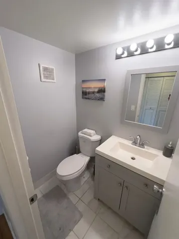 68 Brighton B Boca Raton FL 33434