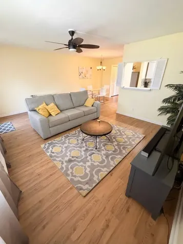68 Brighton B Boca Raton FL 33434