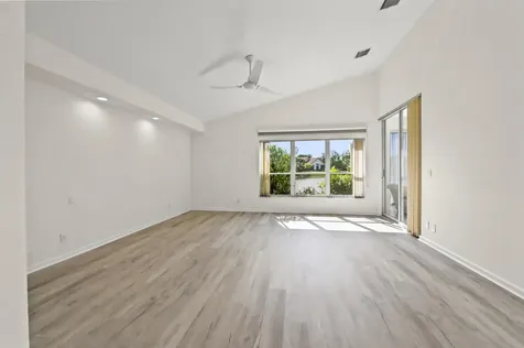 6226 Water Lilly Lane Boynton Beach FL 33437