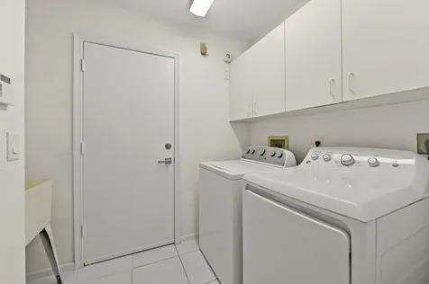 6226 Water Lilly Lane Boynton Beach FL 33437