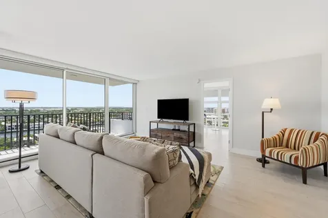 531 N Ocean Boulevard Pompano Beach FL 33062