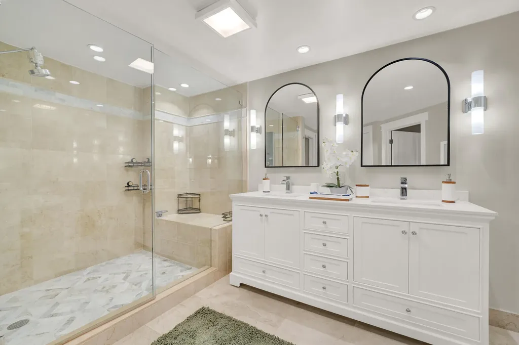 800 Jeffery Street Boca Raton FL 33487