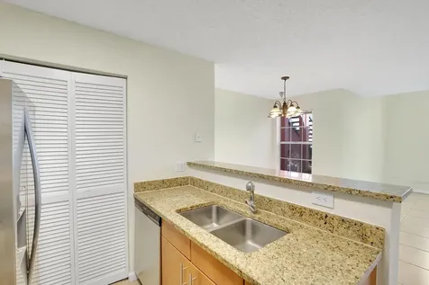 1385 Crystal Way Delray Beach FL 33444