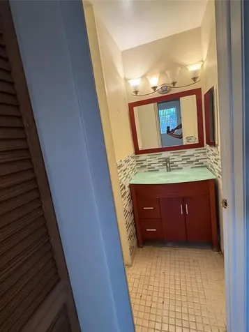 15690 SW 82nd Circle Lane Miami FL 33193