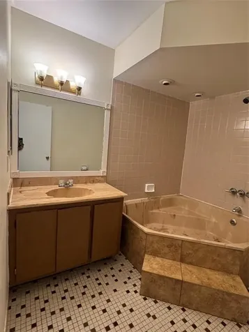 15690 SW 82nd Circle Lane Miami FL 33193