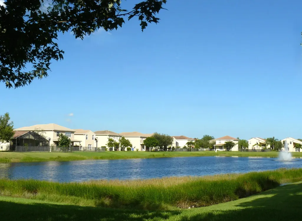 624 Garden Cress Trail Royal Palm Beach FL 33411