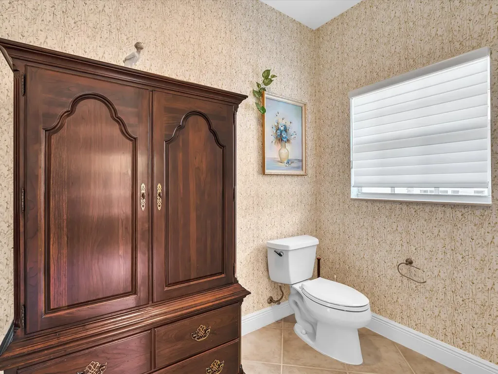 5575 NE Trieste Way Boca Raton FL 33487