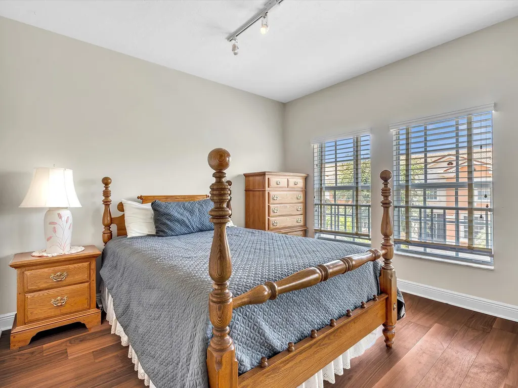 5575 NE Trieste Way Boca Raton FL 33487