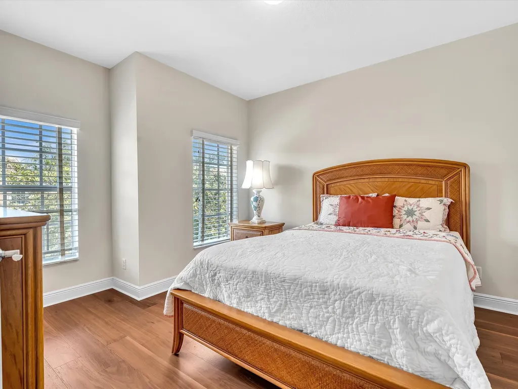 5575 NE Trieste Way Boca Raton FL 33487
