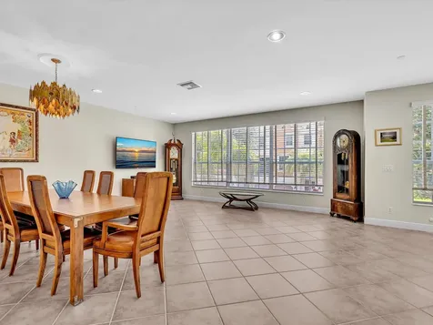 5575 NE Trieste Way Boca Raton FL 33487