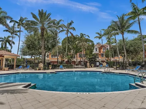 5575 NE Trieste Way Boca Raton FL 33487