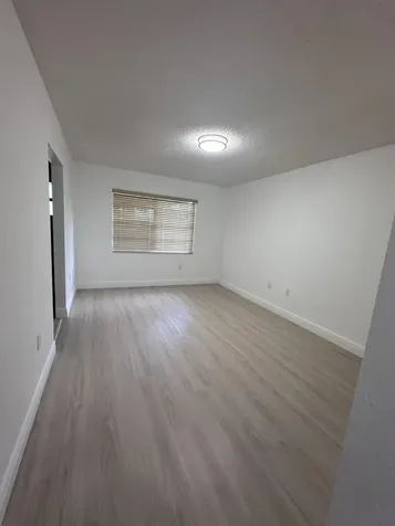 19823 NW 64th Place Hialeah FL 33015