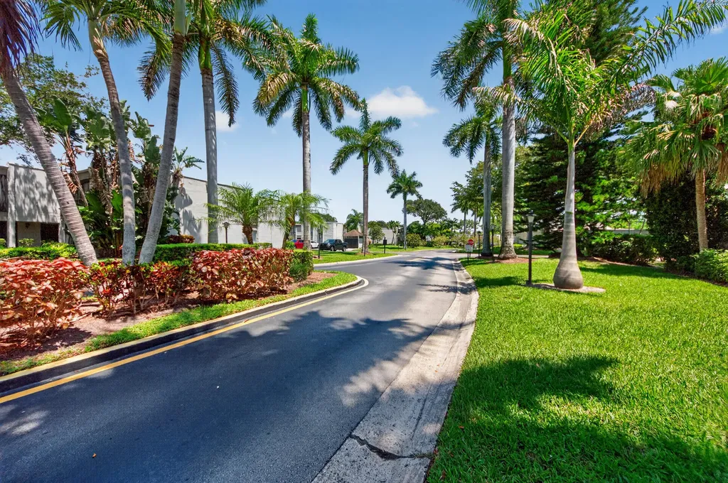 6593 Spring Bottom Way Boca Raton FL 33433