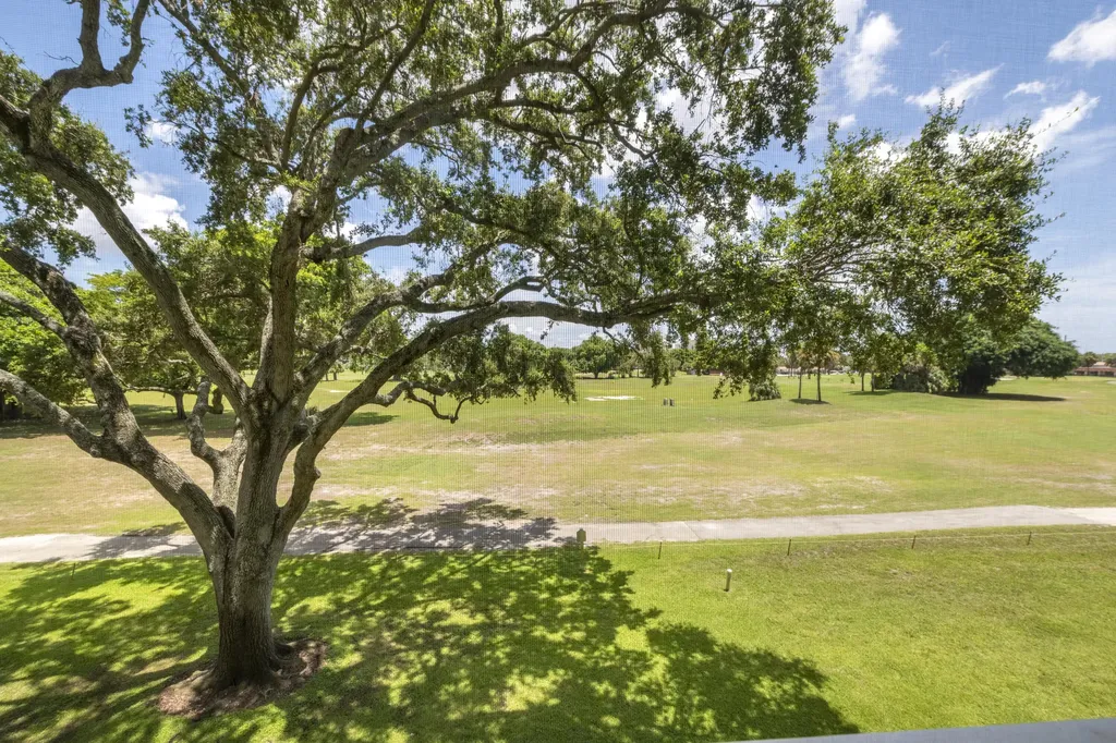 2651 S Course Drive Pompano Beach FL 33069