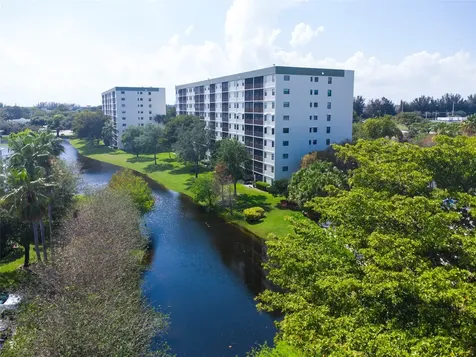 2240 N Cypress Bend Drive Pompano Beach FL 33069