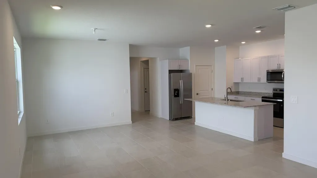 1872 NW 6th Court Pompano Beach FL 33069