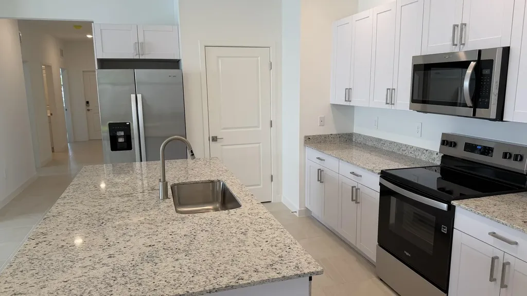 1872 NW 6th Court Pompano Beach FL 33069