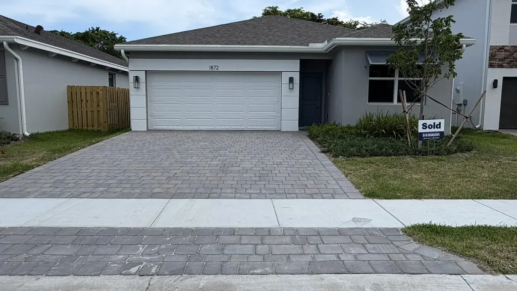 1872 NW 6th Court Pompano Beach FL 33069