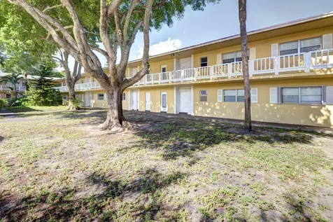 420 SE 2nd Avenue Deerfield Beach FL 33441