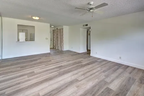 420 SE 2nd Avenue Deerfield Beach FL 33441