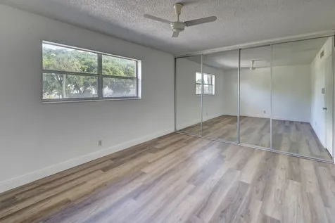 420 SE 2nd Avenue Deerfield Beach FL 33441