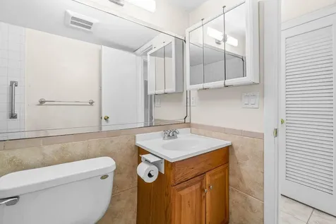 52 Kingswood C West Palm Beach FL 33417