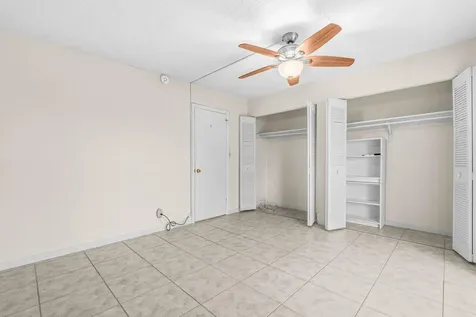 52 Kingswood C West Palm Beach FL 33417