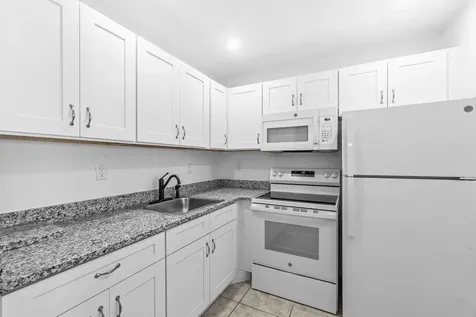 52 Kingswood C West Palm Beach FL 33417