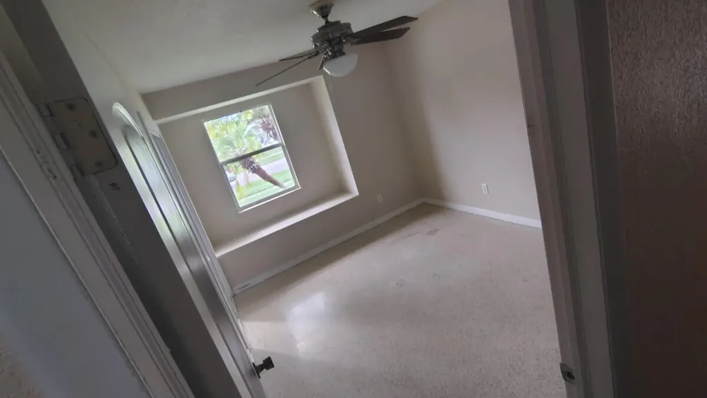 884 SE Solaz Avenue Port St Lucie FL 34983