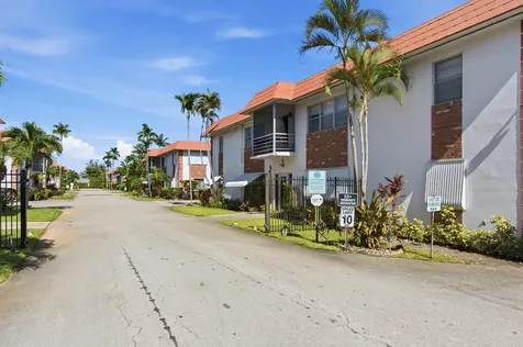 3550 NW 8th Avenue Pompano Beach FL 33064