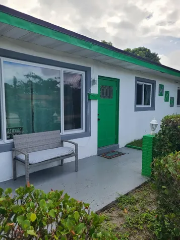 1650 NW 1st Way Pompano Beach FL 33060