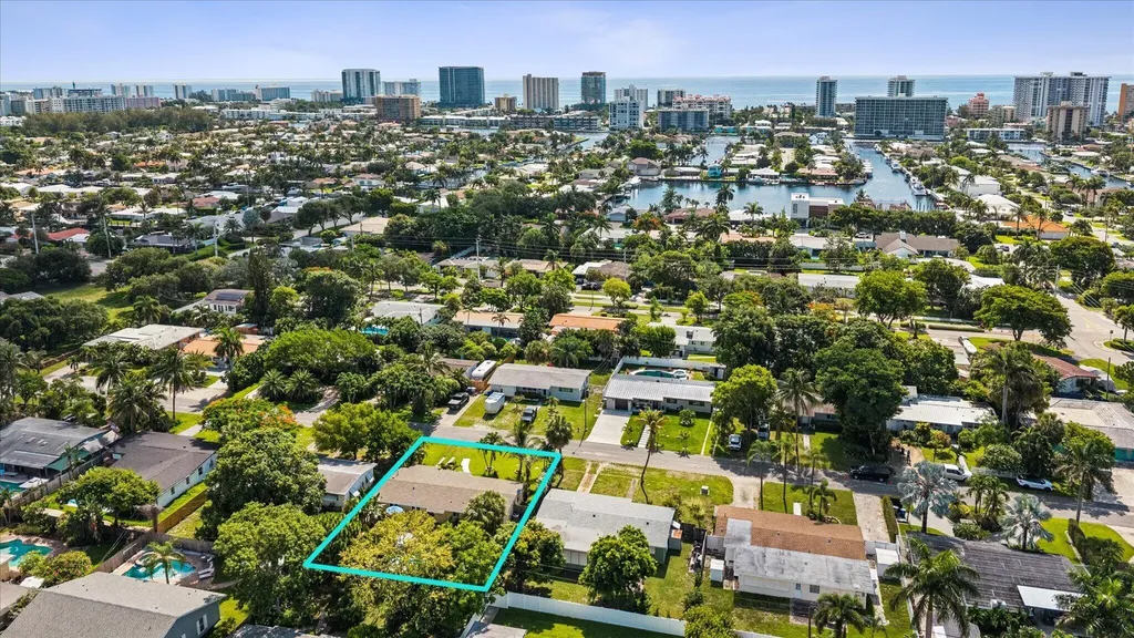 925 NE 25th Avenue Pompano Beach FL 33062