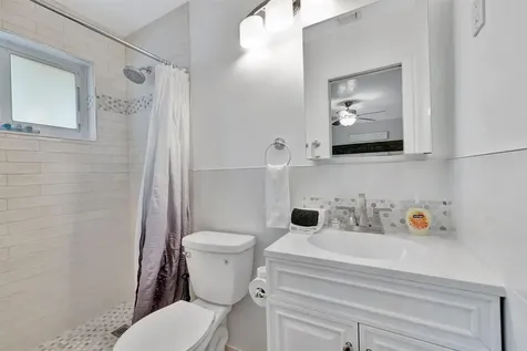 925 NE 25th Avenue Pompano Beach FL 33062