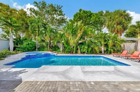 925 NE 25th Avenue Pompano Beach FL 33062