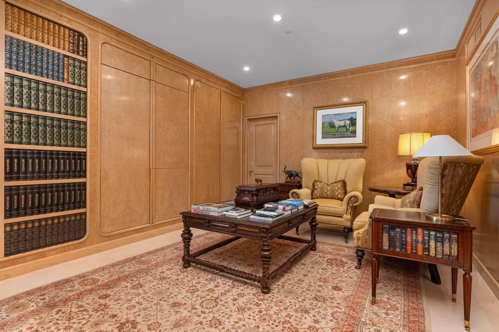 2 N Breakers Row Palm Beach FL 33480