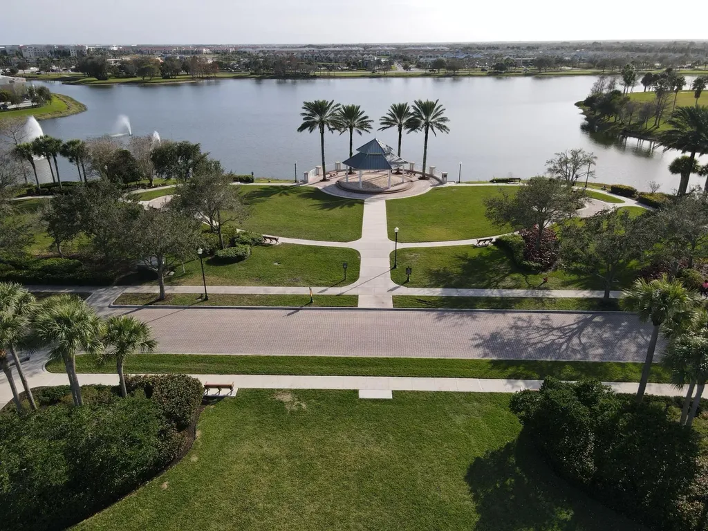 10440 SW Stephanie Way Port St Lucie FL 34987