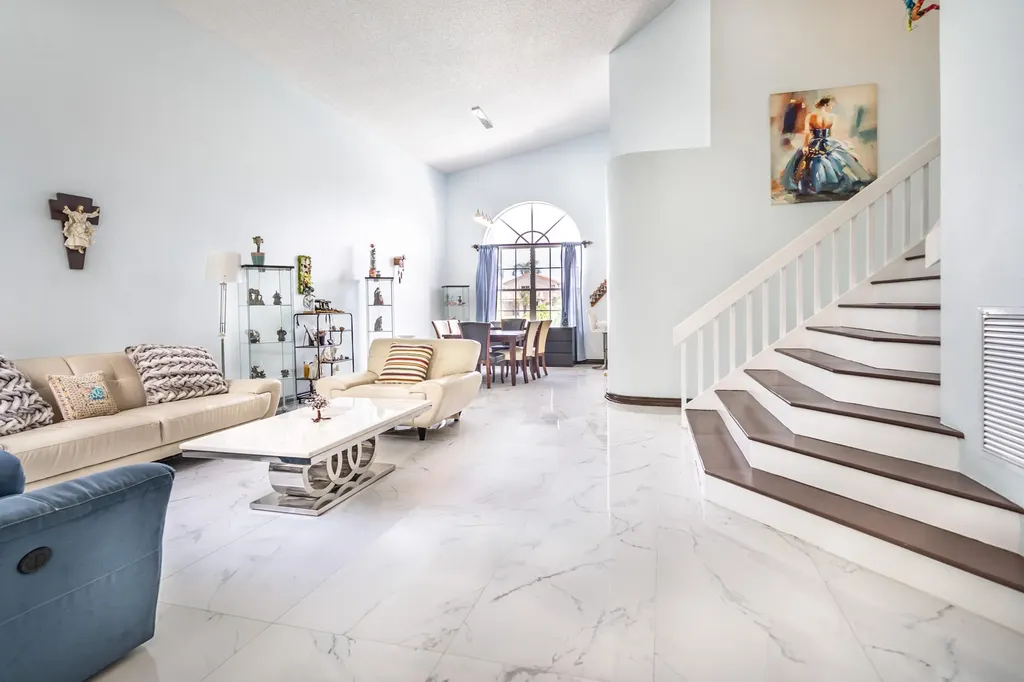 18438 NW 11th Street Pembroke Pines FL 33029