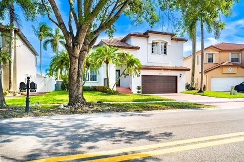 18438 NW 11th Street Pembroke Pines FL 33029