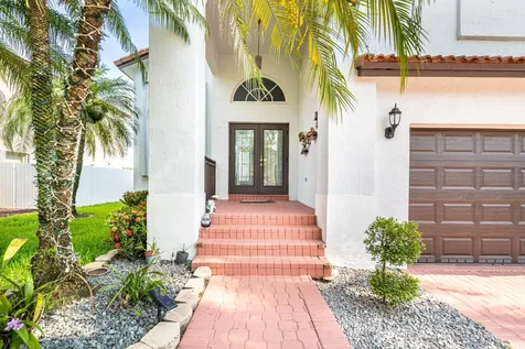 18438 NW 11th Street Pembroke Pines FL 33029