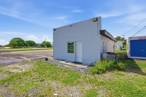 3001 N Us Highway 1 Fort Pierce FL