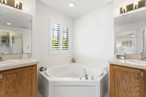4566 Danson Way Delray Beach FL 33445