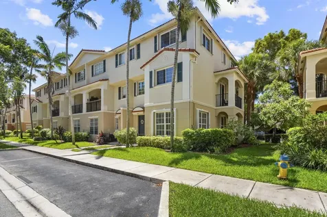 4566 Danson Way Delray Beach FL 33445