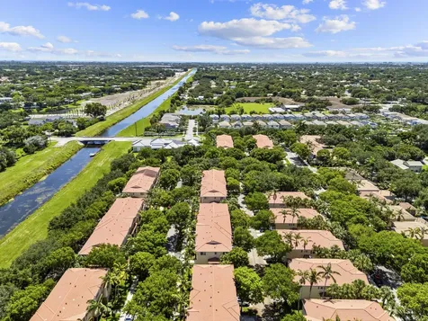 4566 Danson Way Delray Beach FL 33445