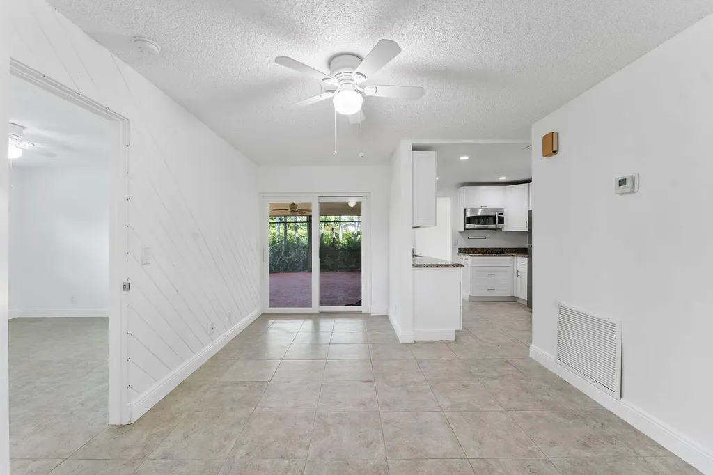 6396 Whispering Wind Way Delray Beach FL 33484