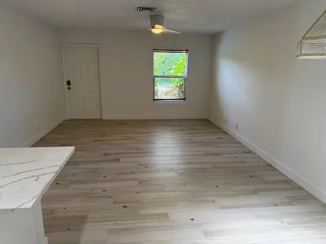 209 Coventry Street Boca Raton FL 33487