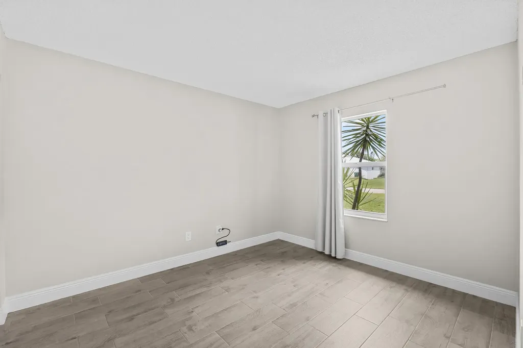 265 SW Dalton Circle Port St Lucie FL 34953