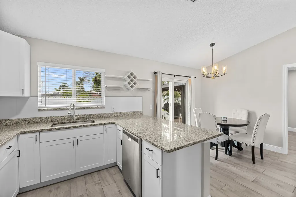 265 SW Dalton Circle Port St Lucie FL 34953