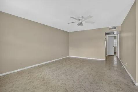 111 Sheffield E West Palm Beach FL 33417